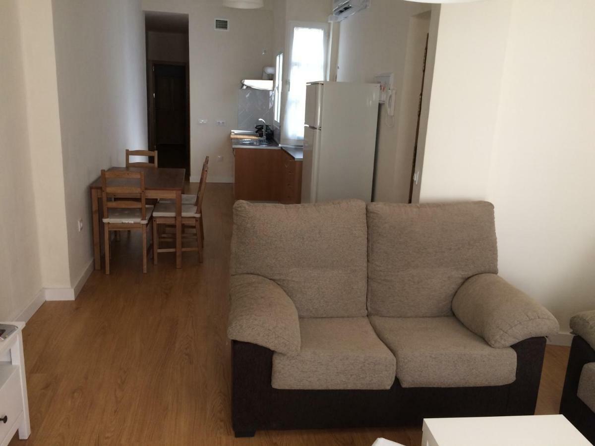 Ferienwohnung Peris Mencheta Sevilla Exterior foto