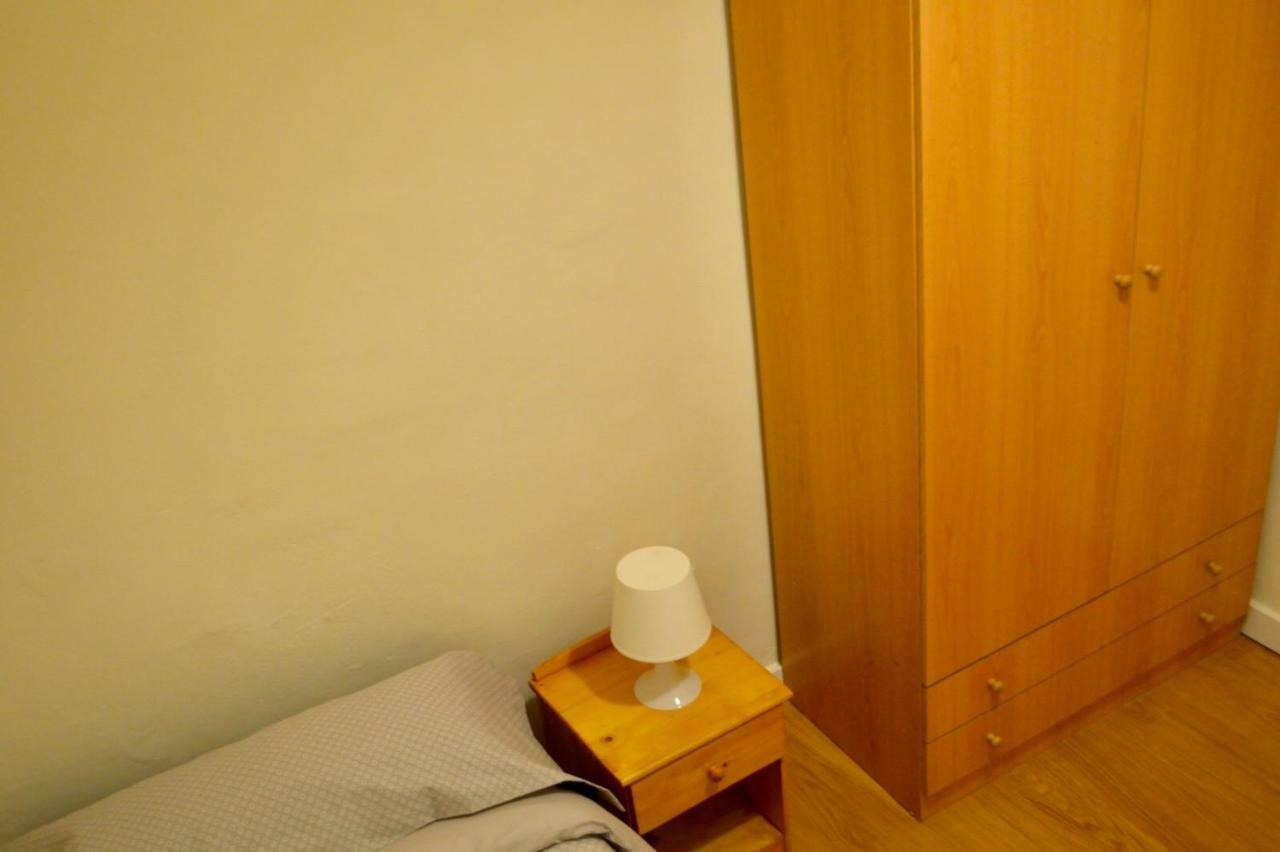 Ferienwohnung Peris Mencheta Sevilla Exterior foto